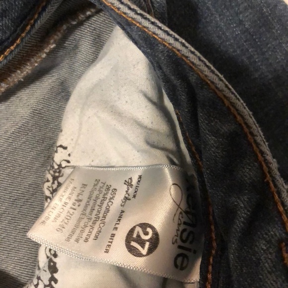 Kenzie Jeans Ankle Biter - Picture 4 of 5